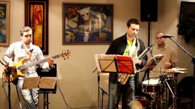 Konstantin Ionenko Quartet - Yellow Greenwich-Barracuda